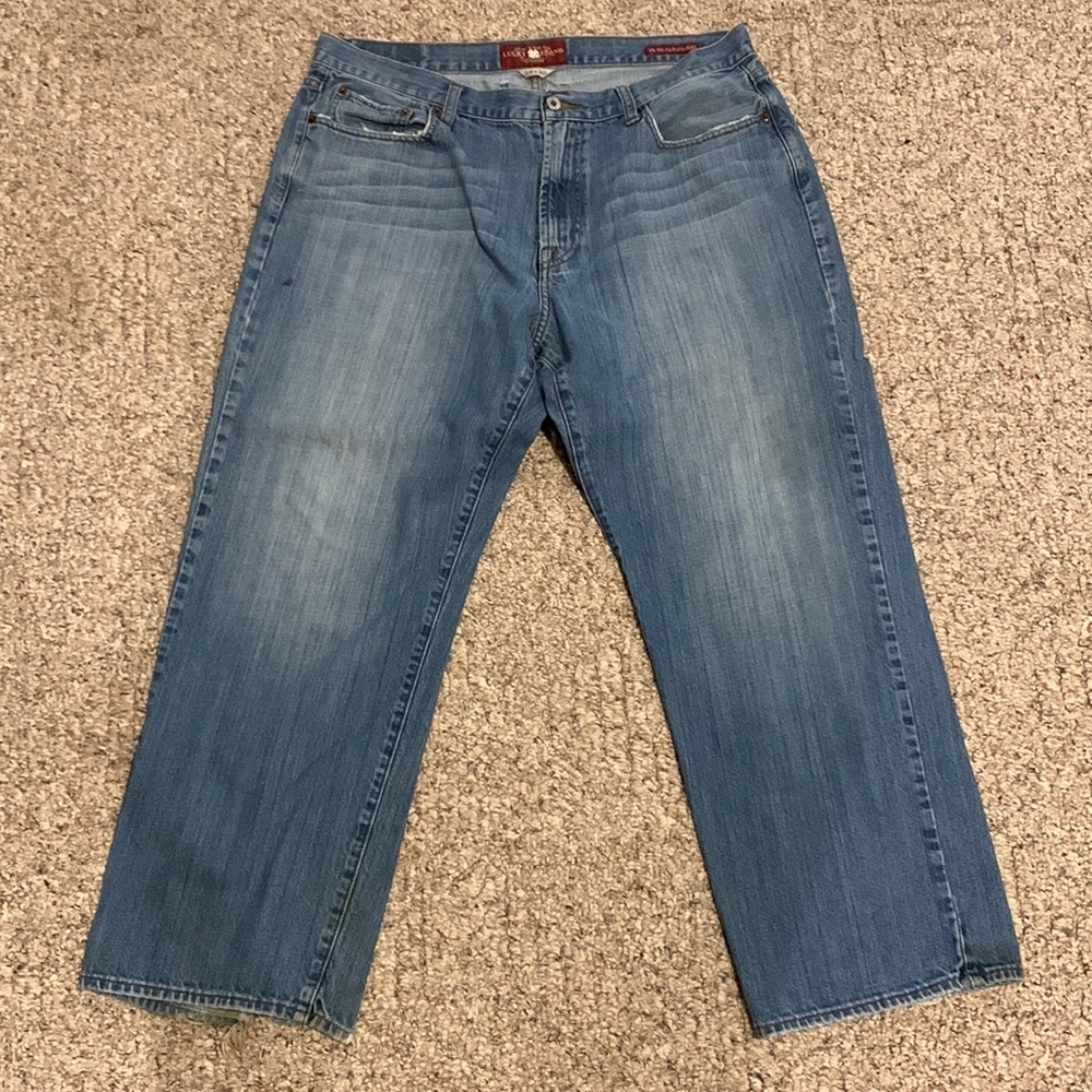 9. Lucky Brand Men’s Jeans 38 x 30